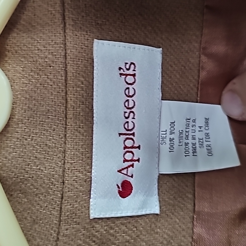 Appleseed's vintagetan blazer size 14 100% wool made in U.S.A dry clean only - Picture 2 of 5